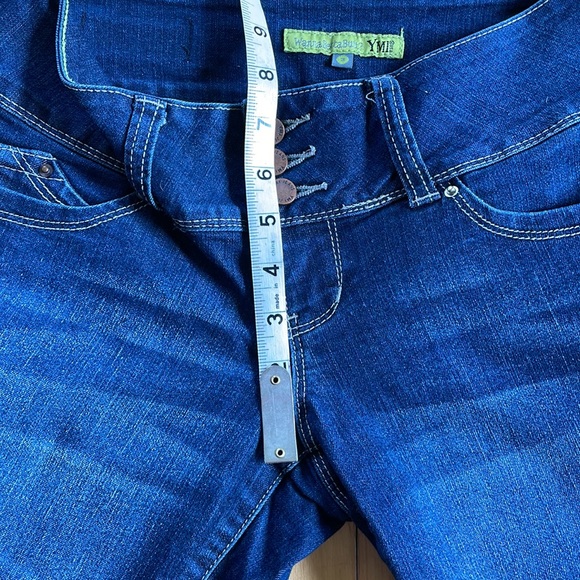 YMI 26 Low Rise Jean Shorts - Picture 5 of 7